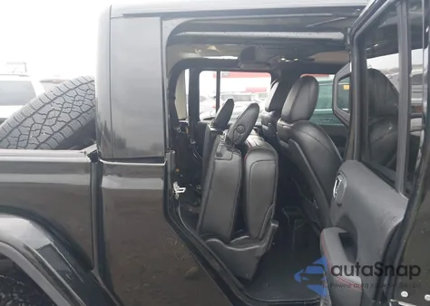 2020 Jeep Gladiator Rubicon 4X4 z USA, uszkodzony, nr VIN 1C6JJTBG9LL151880